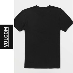 ✅ 5 for $25 - GUC Black Tee, Volcom Size Small